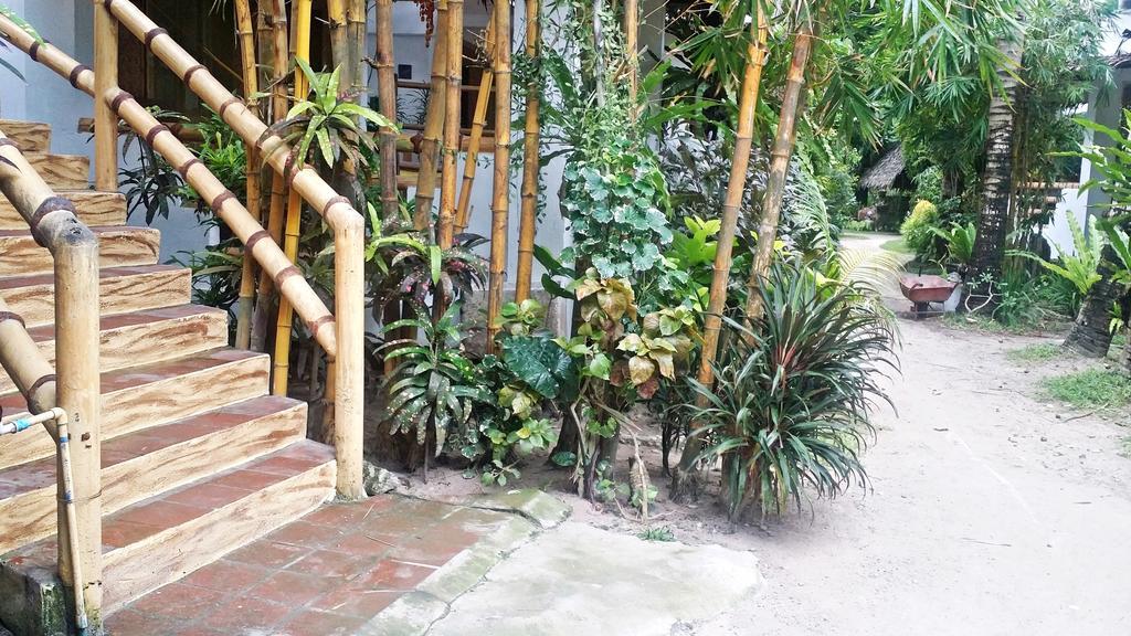 Bamboo Bungalows Resthouse Balabag  Εξωτερικό φωτογραφία