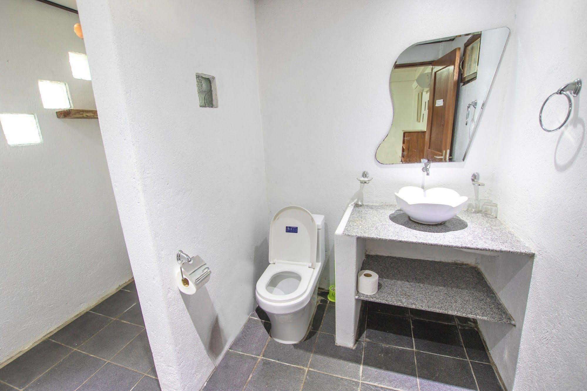 Bamboo Bungalows Resthouse Balabag  Εξωτερικό φωτογραφία
