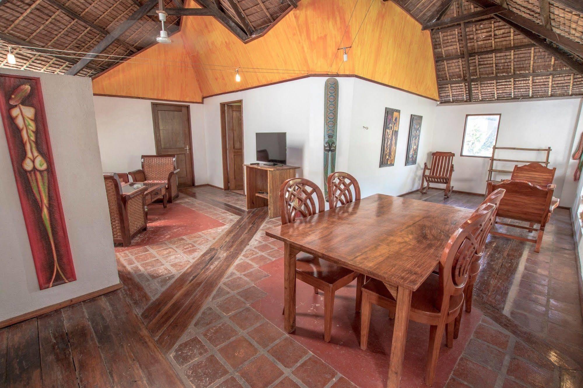 Bamboo Bungalows Resthouse Balabag  Εξωτερικό φωτογραφία